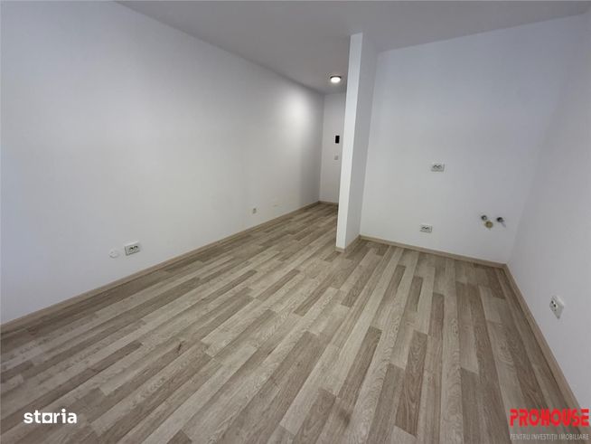 De vanzare Apartamente si Garsoniere noi-13