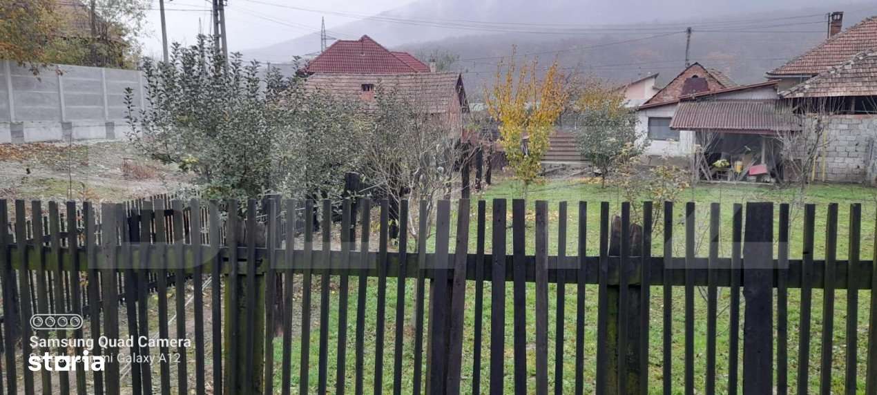 Casa de vanzare in Ampoita - Imagine principală: 2/10