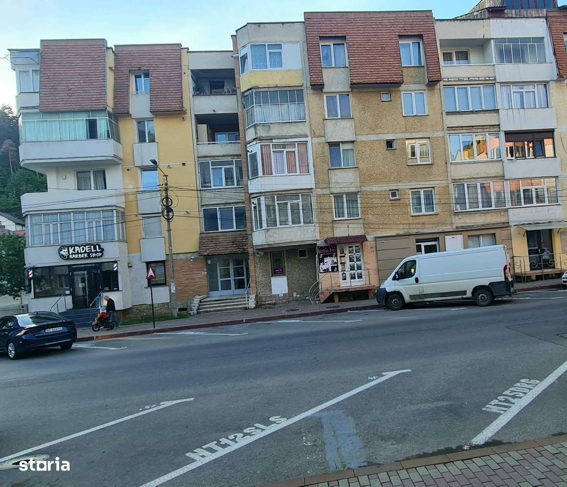 Spațiu Comercial Petru Rareș!! Trafic intens-Parcare Auto!! - Imagine principală: 4/8