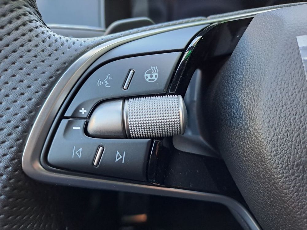 SKODA KAROQ 1.5 TSI 150KM DSG SPORTLINE, fabryczny hak, od ręki