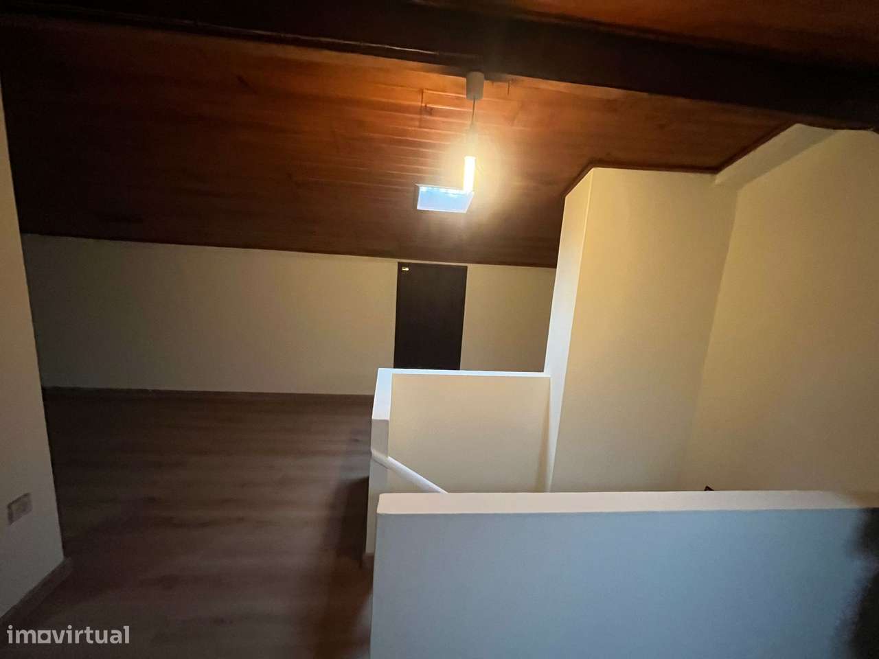 Excelente T2 com Sótão localizado perto do centro de Gondomar-23