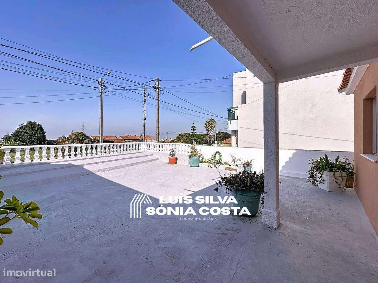 Moradia Térrea Remodelada c/ Garagem, Anexos, Pátio, Etc. - 3km... - Grande imagem: 3/41