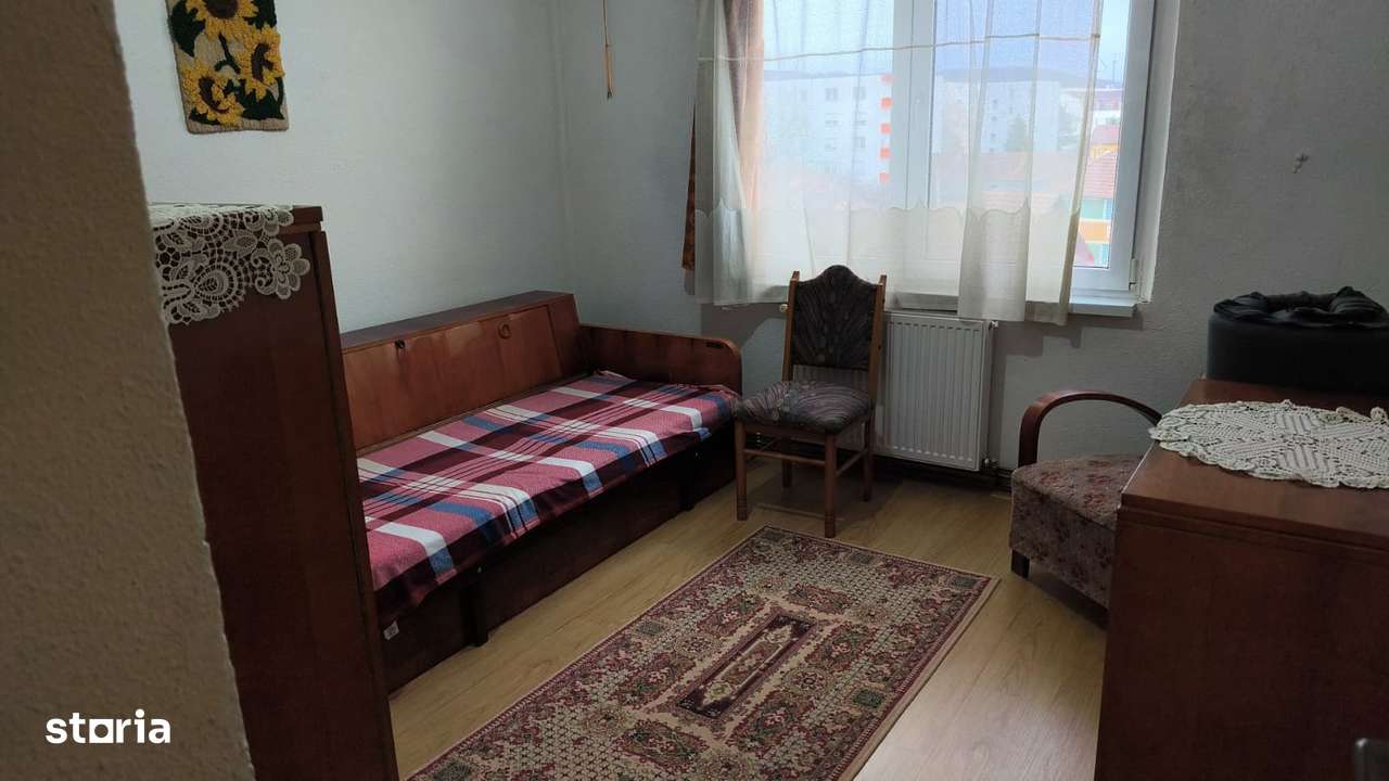 De vanzare apartament cu 2 camere in Sangeorgiu de Mures-3