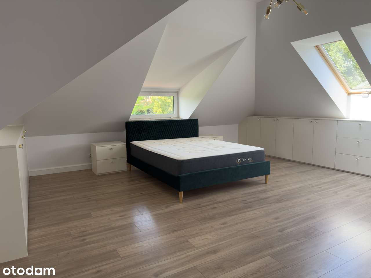 Willa  w Wiszni Małej z pompą ciepła Junkers i odwiertami 3×100 m-13