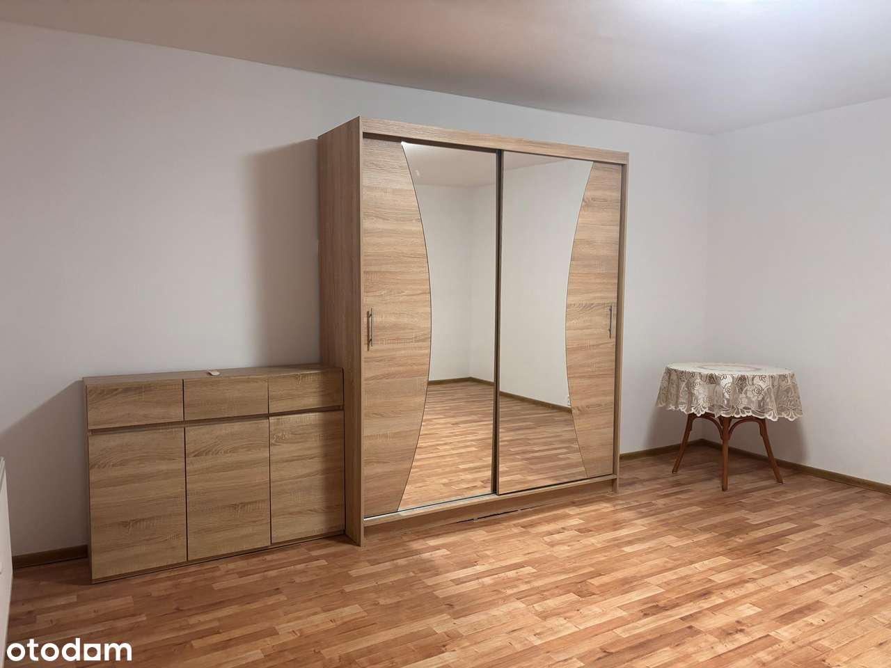 Kawalerka w Chorzowie blisko DTS | 25 - Pełny obrazek: 2/8