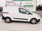 Ford Transit Courier - 10