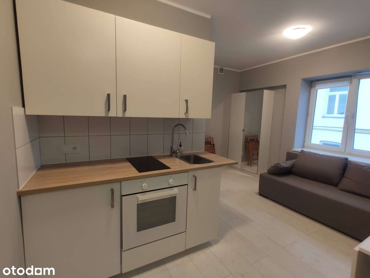 Kawalerka przy Parku Źródliska, do zamieszkania [PL][UKR][EN] - Pełny obrazek: 1/6