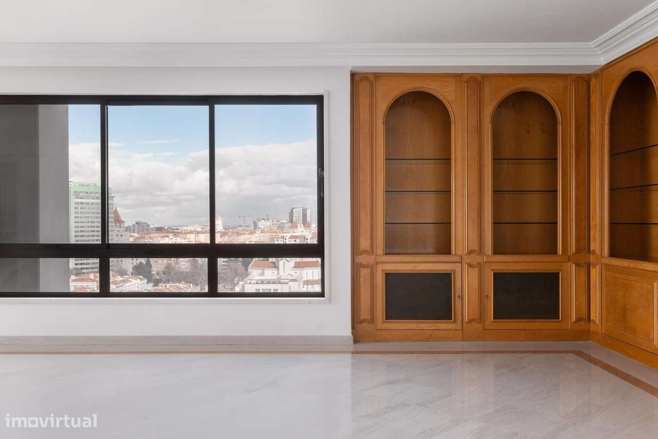 Apartamento T4 com vista, Campo Pequeno, Lisboa - Grande imagem: 4/35