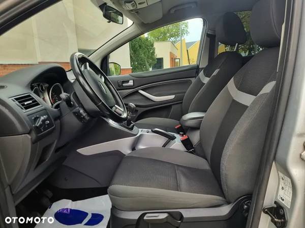 Ford Kuga 2.0 TDCi 4x4 Champions Edition - 13