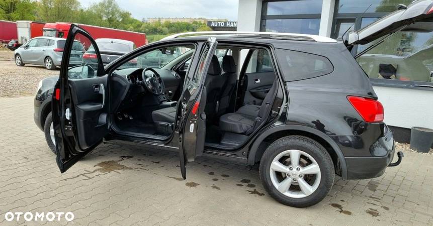 Nissan Qashqai+2 - 14