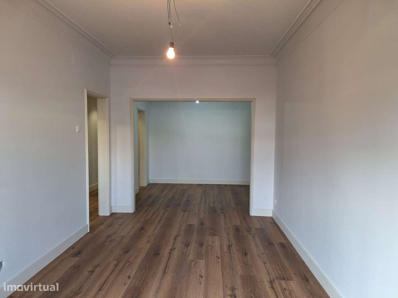 T2 Renovado, Junto à Clinica de Sta. Tecla, Braga - Grande imagem: 5/14