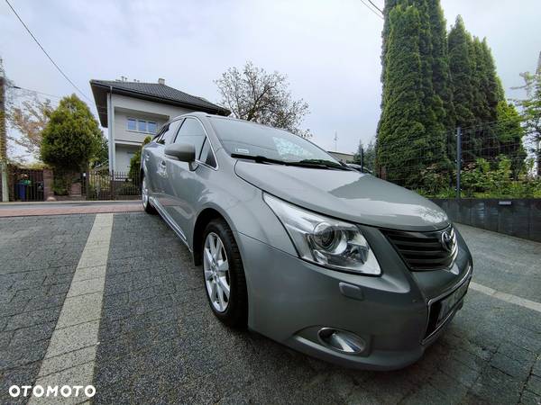 Toyota Avensis 2.2 D-4D Sol Plus - 12