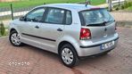 Volkswagen Polo 1.4 16V Comfortline - 21