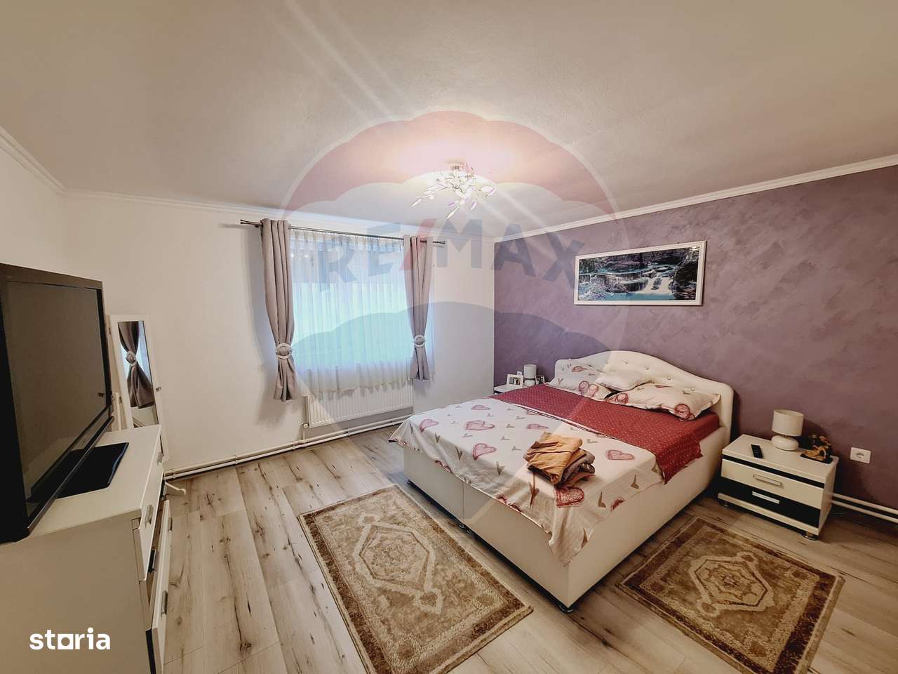 Casă cu 3 camere de vânzare in Hidiselu de Sus-1