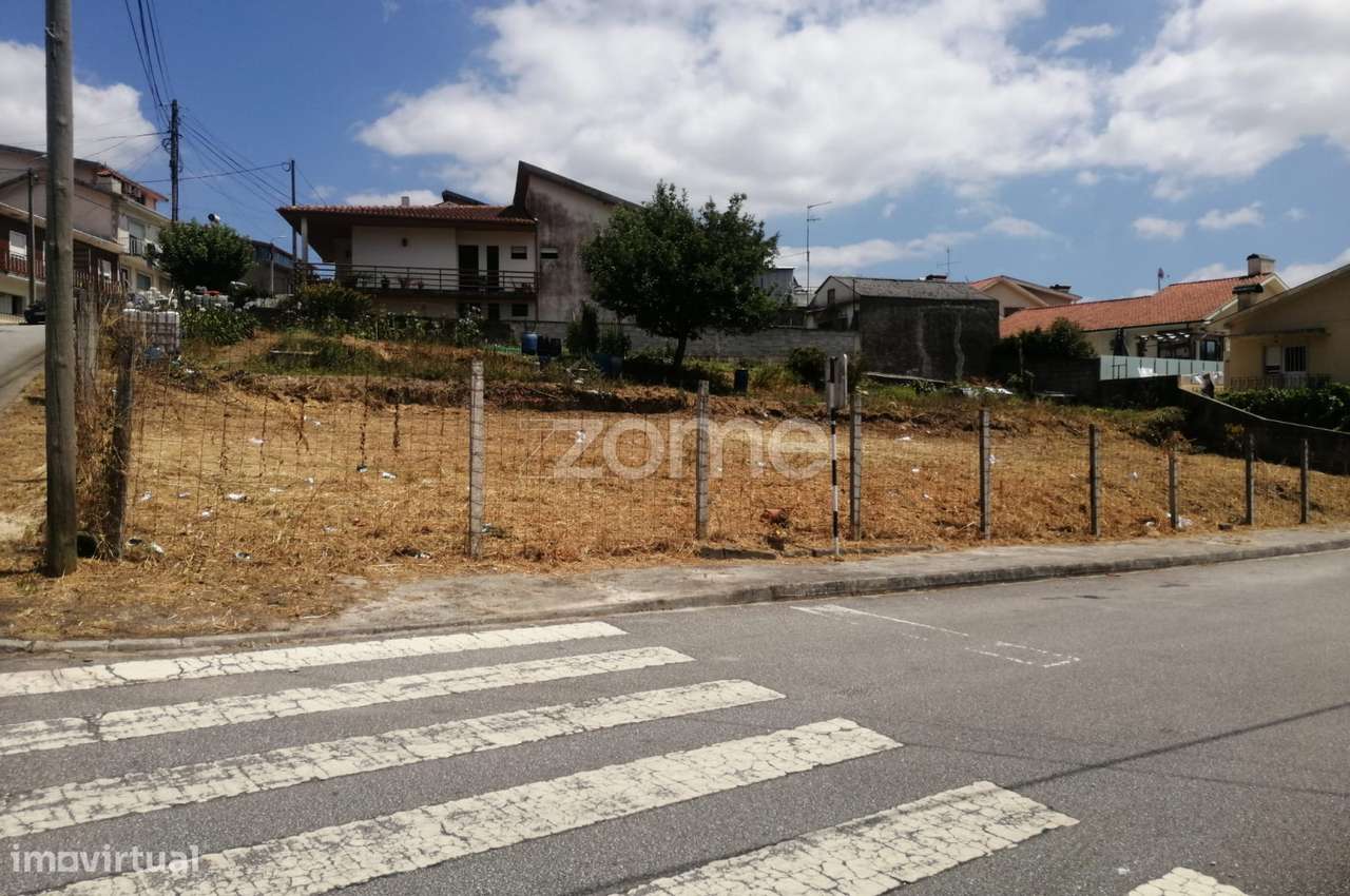 Lote de terreno com 2 frentes para construção de moradia. - Grande imagem: 3/10
