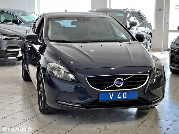 Volvo V40 - 15