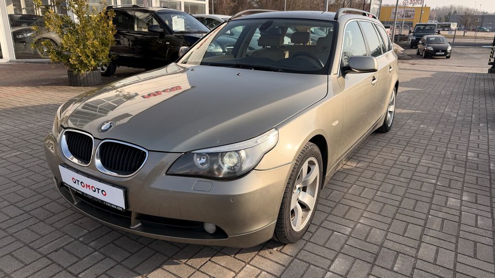BMW 5 Series E60/E61 525i 2006
