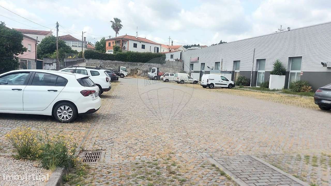 Armazém  para arrendamento - Grande imagem: 2/25