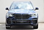 BMW X5 M M50i - 2