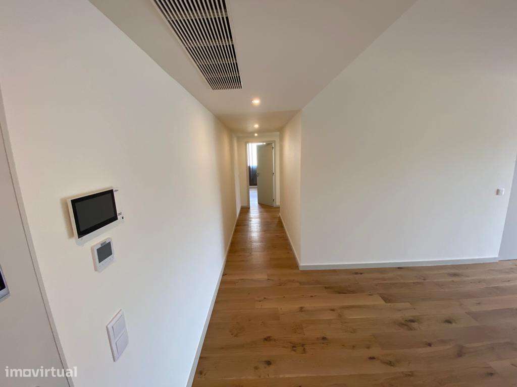 Espetacular T3, Novo, com 3 WC (2 Suítes), a 380m do Mercadona e Aldi - Grande imagem: 4/37