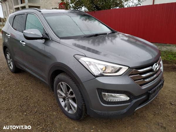 Dezmembrez Hyundai Santa FE 3 2014 motor 2.2crdi 197cp cod D4HB bara fata spate capota trager far stanga dreapta usa portiera aripa fuzeta planetara grup diferential cutie viteze piese dezmembrari - 1