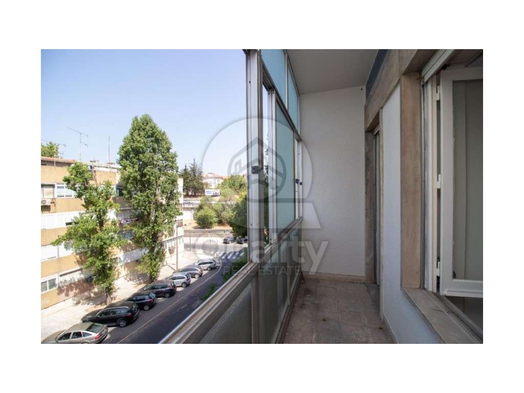 Apartamento T2 Em Lisboa