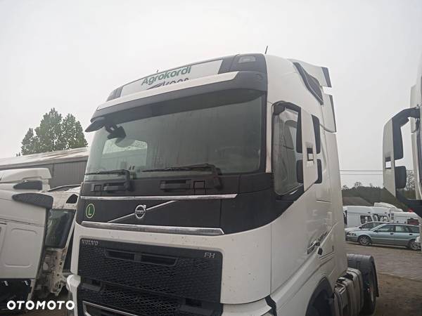 VOLVO FH4 KABINA GLOBETROTTER EURO6 KOMPLETNA 2017 - 3