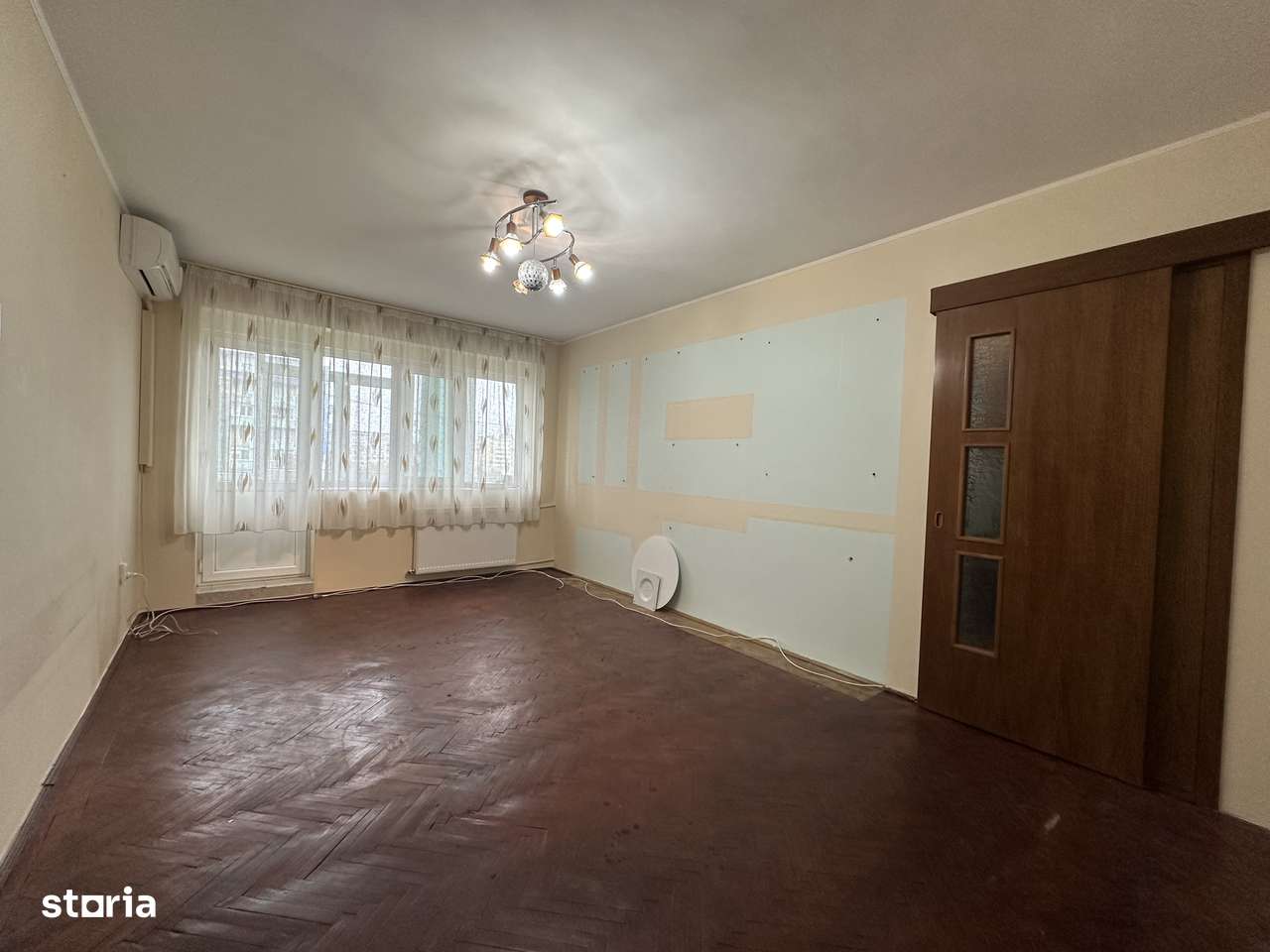 Agentia imobiliara VIGAFON vinde apartament 2 camere Nord-Cameliei-0