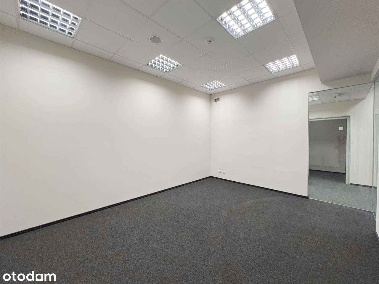 Bez prowizji! Lokal 82 m² przy autostradzie A4 | Katowice-0