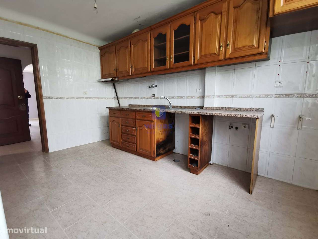 Lisboa - Benfica, apartamento T2 com Excelente localização em Remodela-14