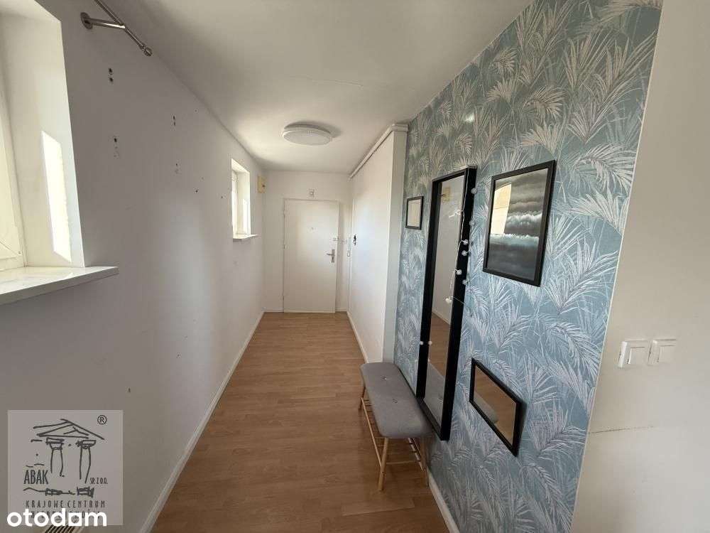 3 pokojowe Literacka , osobna kuchnia duży balkon , piwnica , garaż-6