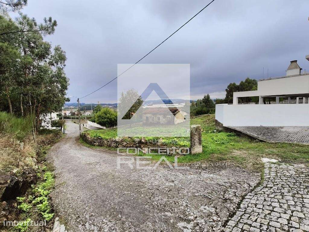 Casa para Reabilitar / Ruína – Excelente Oportunidade de InvestimentoÁ - Grande imagem: 5/8