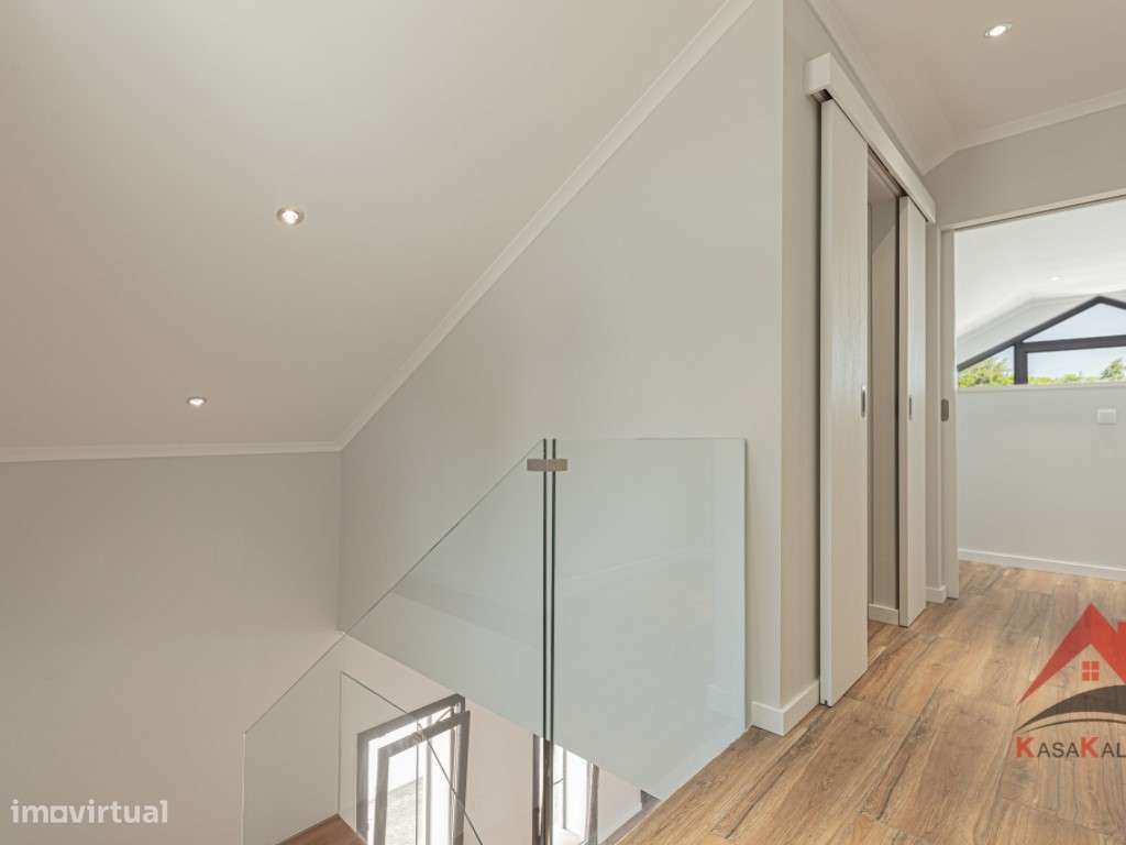 Oportunidade Única em Palmela Duas Moradias | Excelente Opção para ...-37