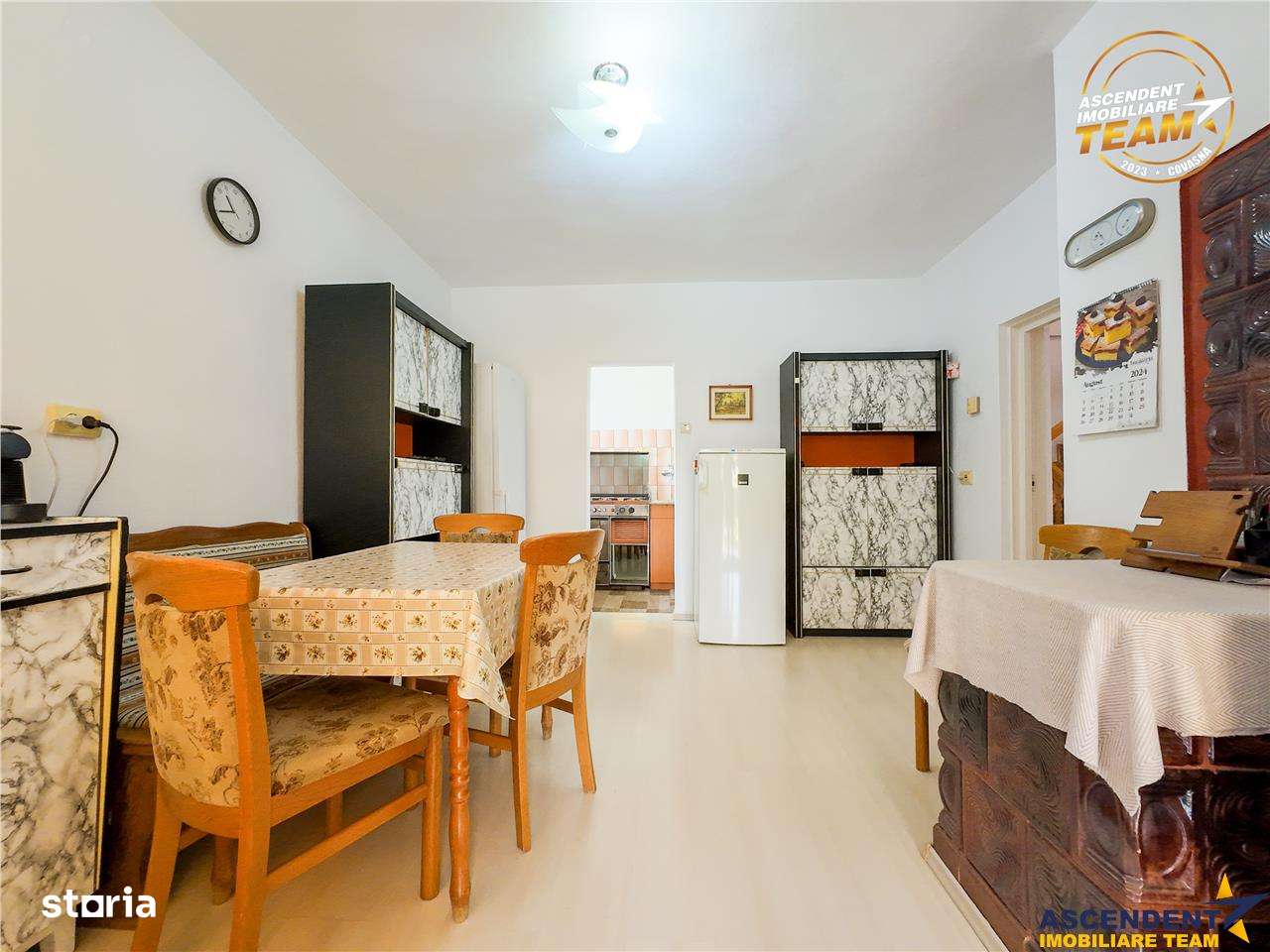 Tur 3D! Resedinta notabila,pe armonios cadru natural,distinse faciliat - Imagine principală: 4/20