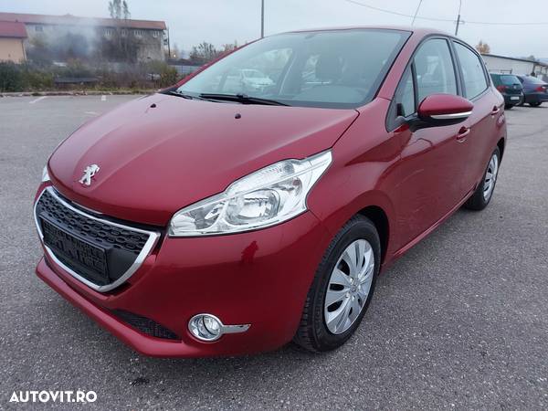 Peugeot 208 - 2