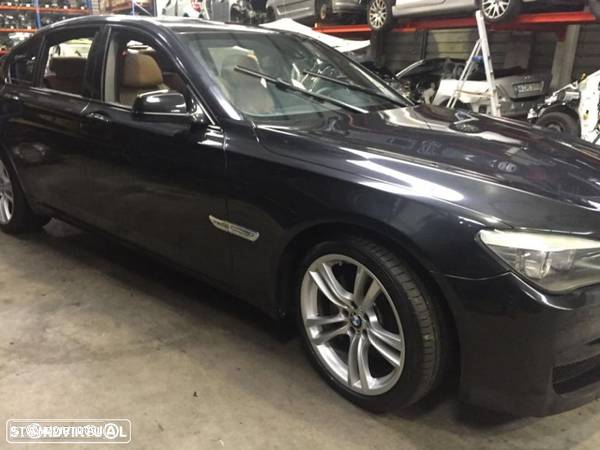 BMW 740 D (F01) XDRIVE PACK M DE 2011 PARA PEÇAS - 2