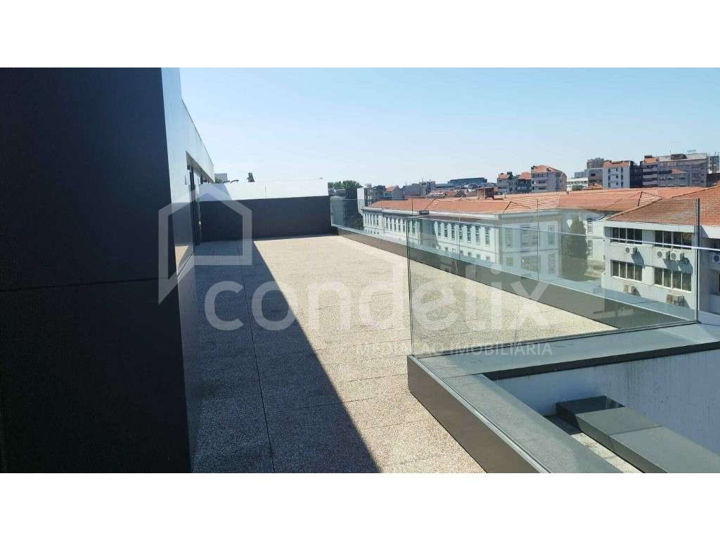 Apartamento T4 novo - Boavista - Grande imagem: 2/35