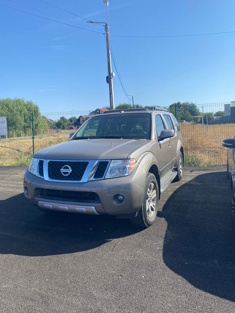 Nissan Pathfinder 4.0 V6 Aut LE Plus 2008