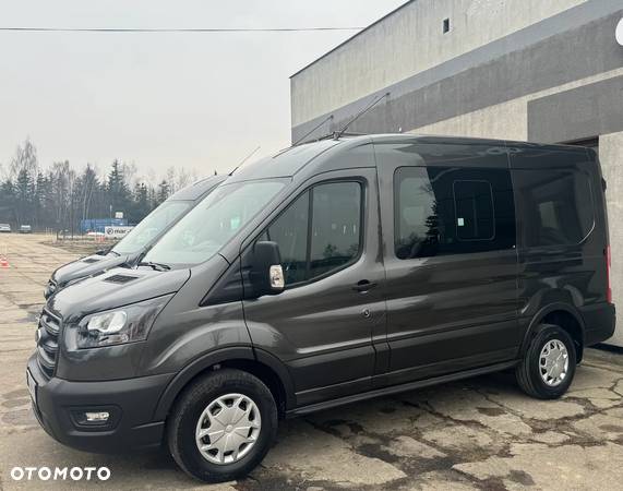 Ford Transit - 1