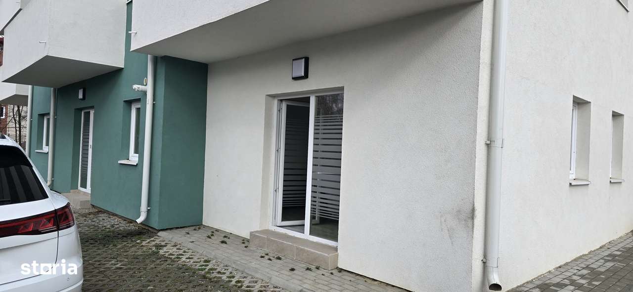 Apartament/spatiu nemobilat, Nicolina, parter cu terasa si parcare - Imagine principală: 2/9