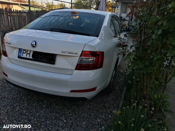 Skoda Octavia 1.2 TSI ELEGANCE - 4