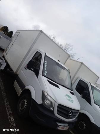 Mercedes-Benz SPRINTER - 2