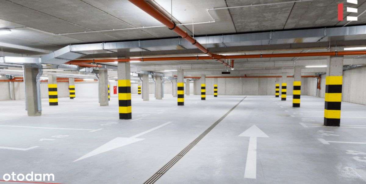 Sprzedam Miejsce Postojowe / Os. Projektant