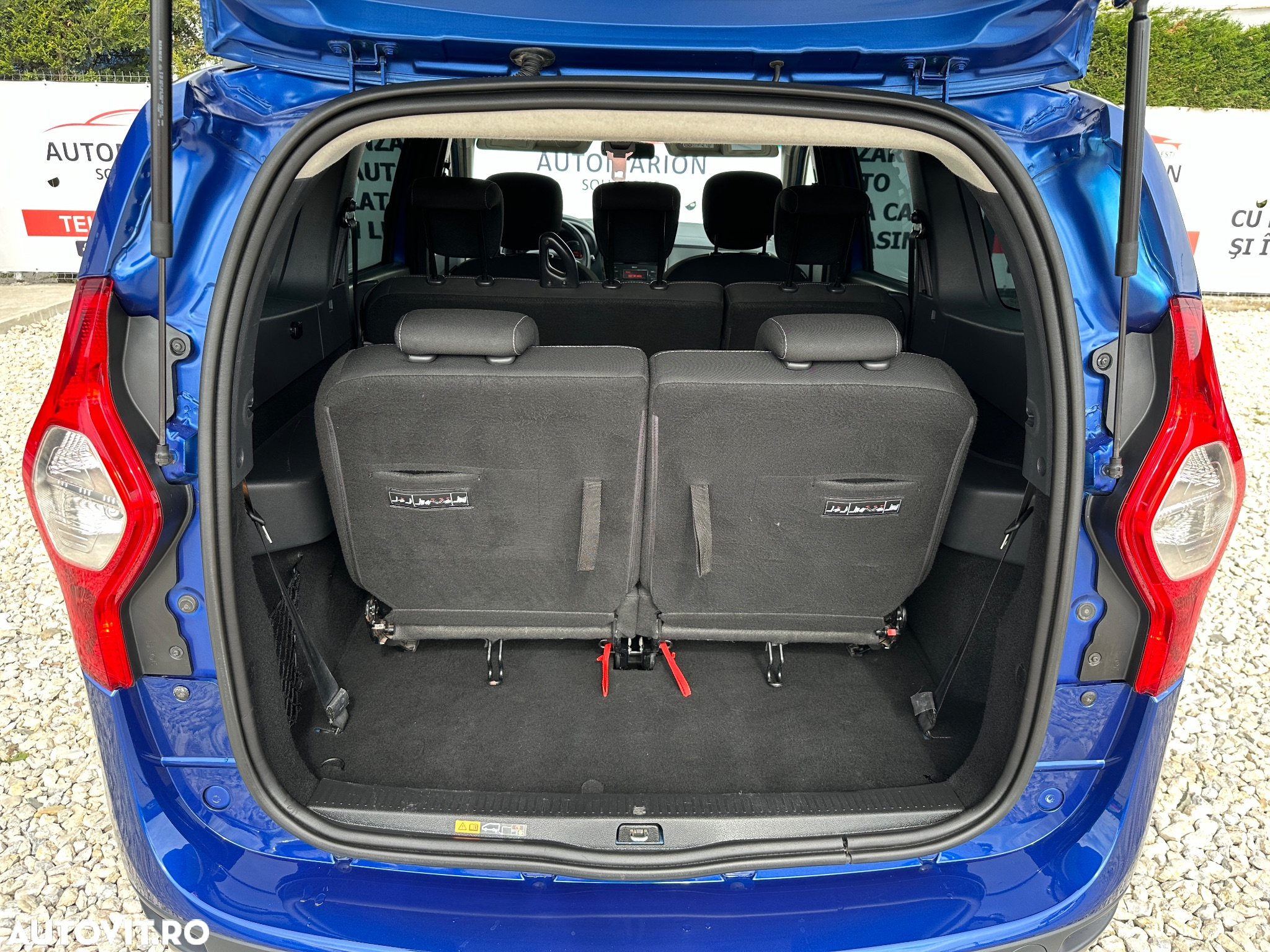 Dacia Lodgy 1.5 Blue dCi Laureate - 5