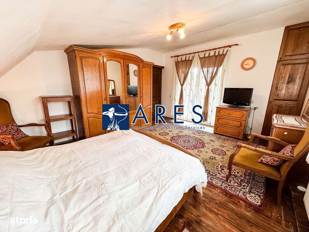Casa de vanzare | 5 camere | Mobilata | Zona pitoreasca-8