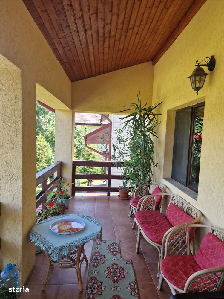 Casa+2400 mp teren+casa oaspeți in Comarnic priveliște frumoasa-8