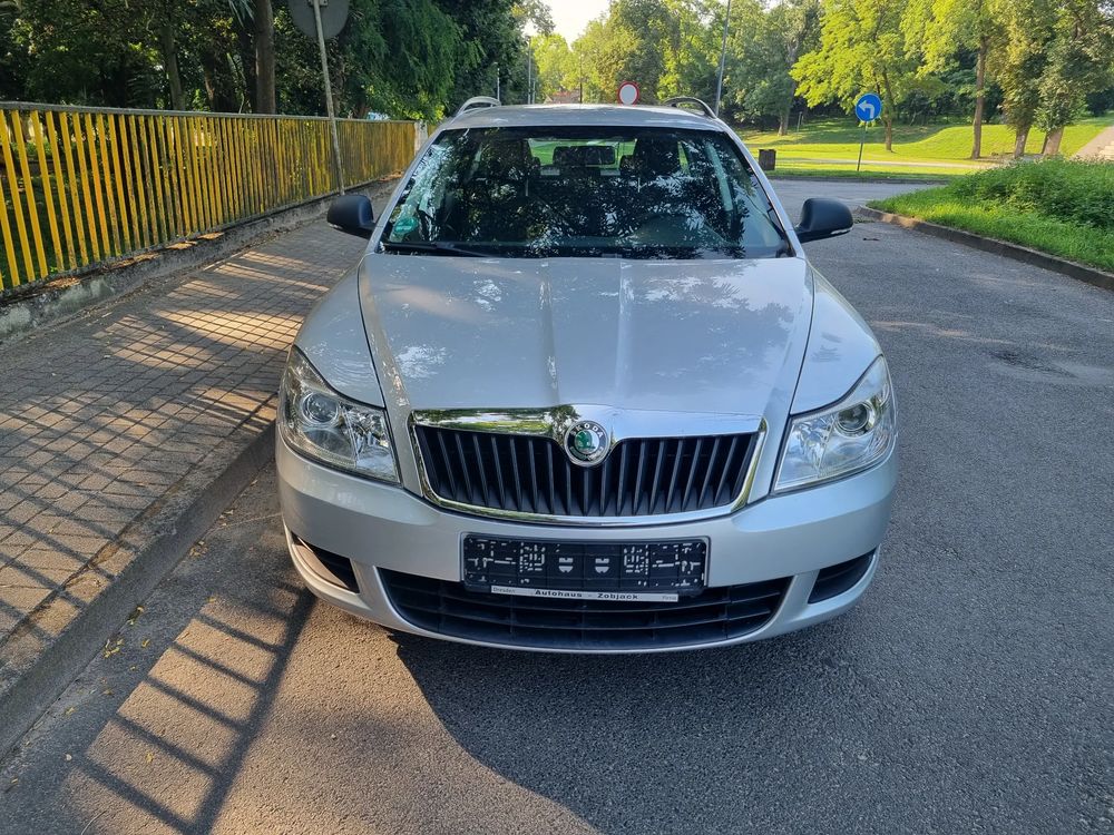 Skoda Octavia II (2004-2013) 1.6 Combi Classic 2010