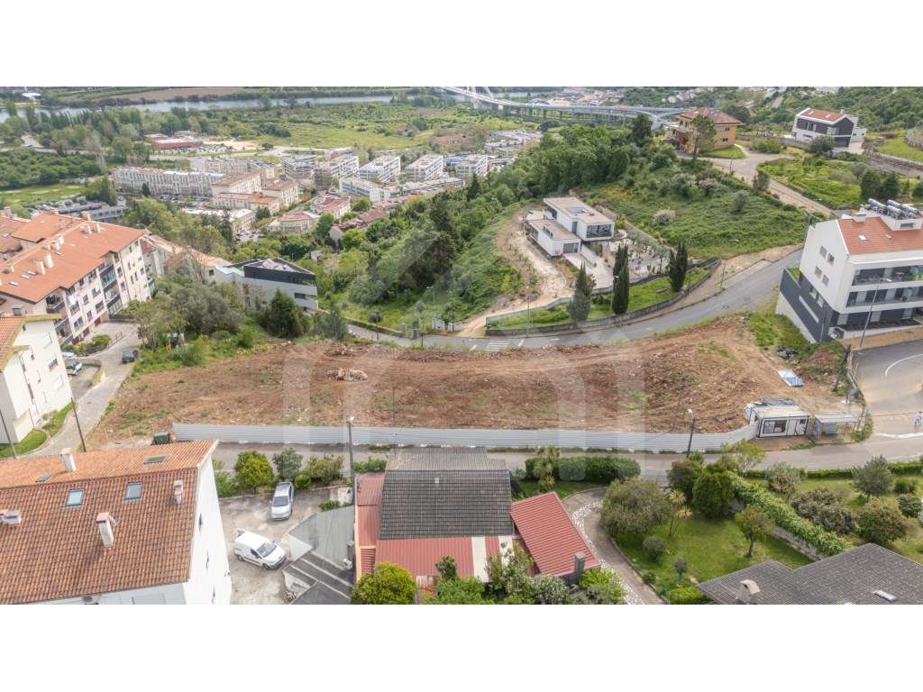 Apartamento T3 DUPLEX em construção | Condomínio com piscina e vist...-9