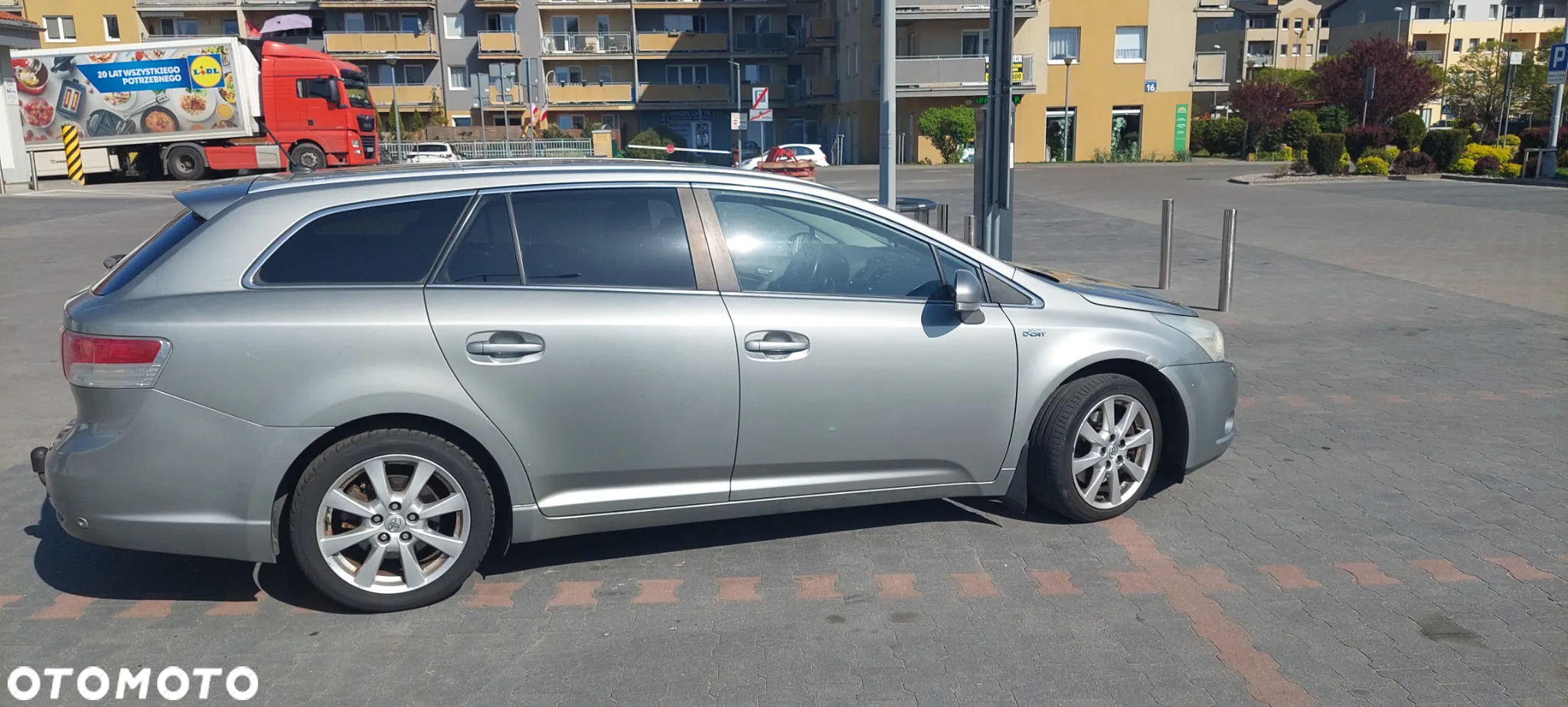 Toyota Avensis - 5