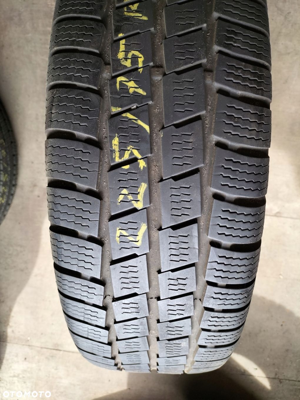 Paxar 225/75 R16C - 1